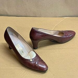 Ferrini Wine Leather Mid-Heel Pumps